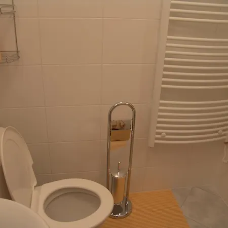 Apartment 27 Ramzova